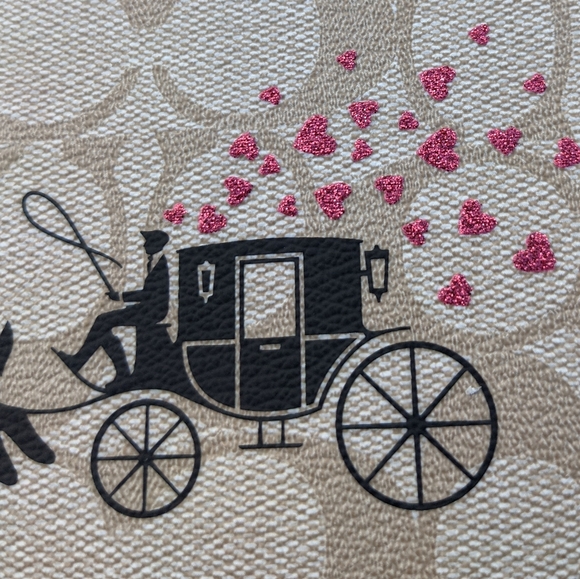 COACH Lunar New Year Rabbit Wristlet Signature Carriage w/Rabbit CF372 NWT - Picture 3 of 11